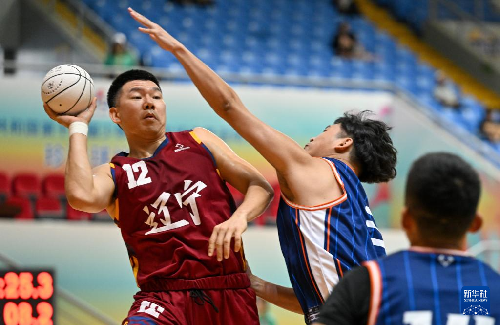 比赛中团结协作